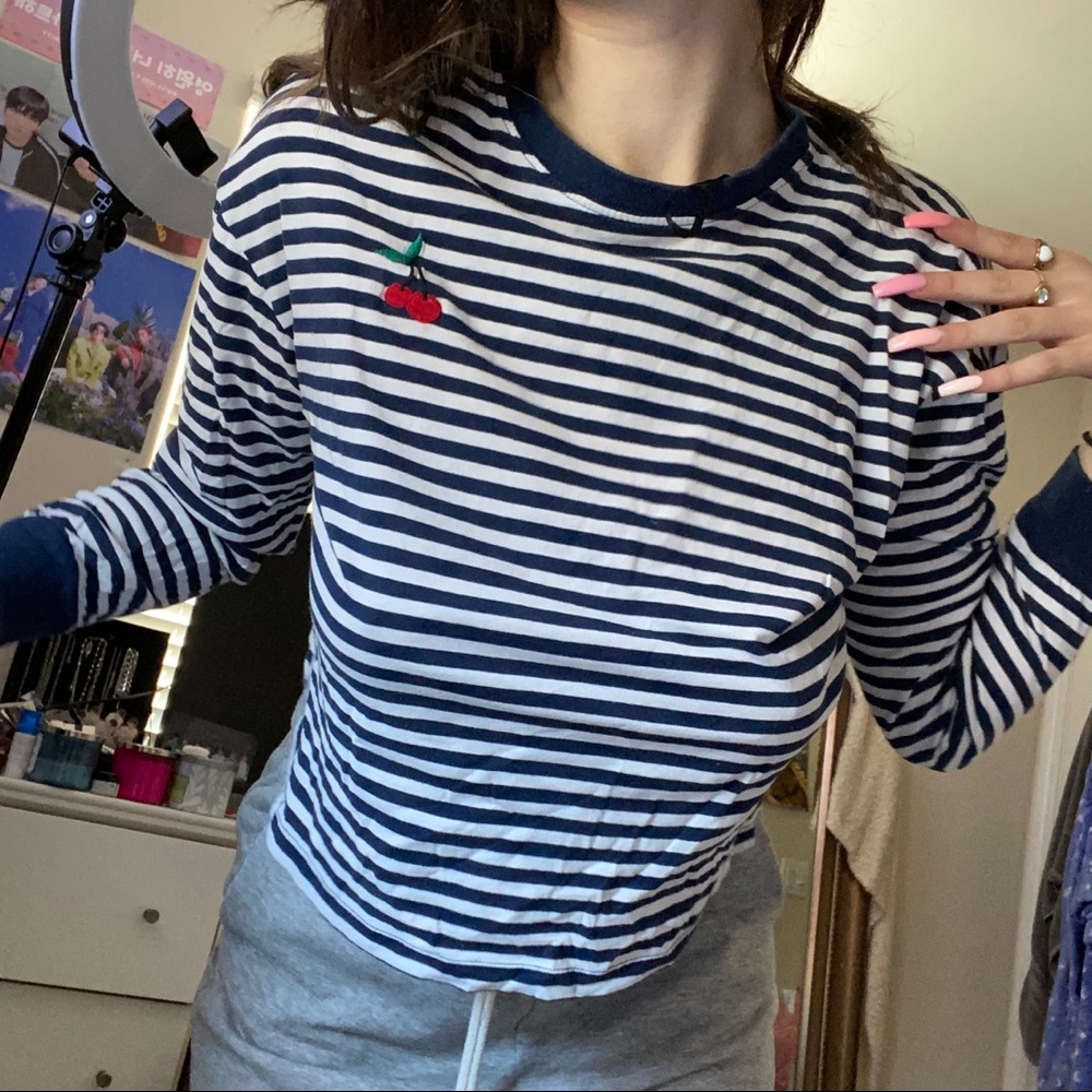 Cherry crop top